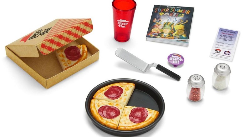 American Girl BOOK IT! Pizza Hut set