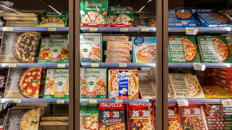 Types of frozen pizza