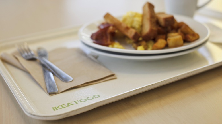 an Ikea food tray with a breakfast dish