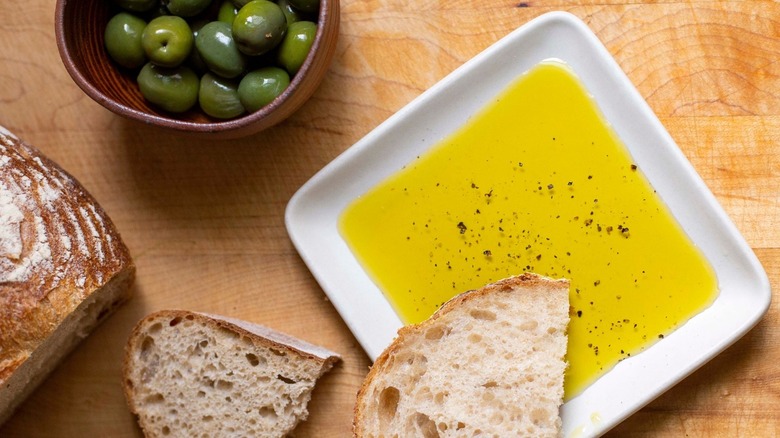 olives, bread, and olive oil