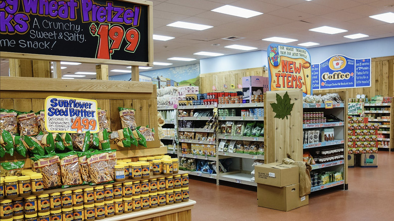 trader joe's store interior