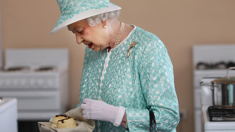 Queen Elizabeth with scones