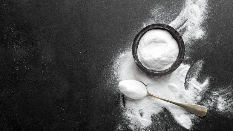 The Difference Between Baking Powder and Baking Soda Explained