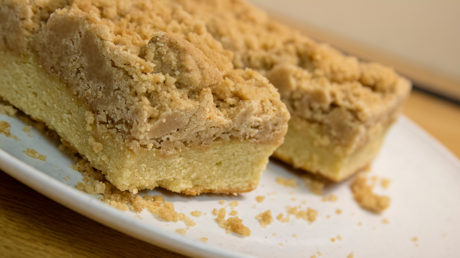 The Real Difference Between Coffee Cake And Regular Cake