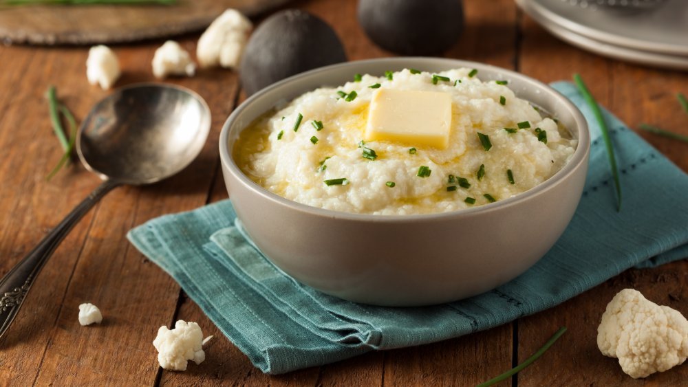 Mashed cauliflower in a bowl