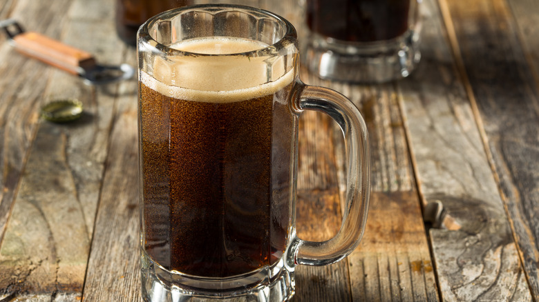 birch beer in mug 