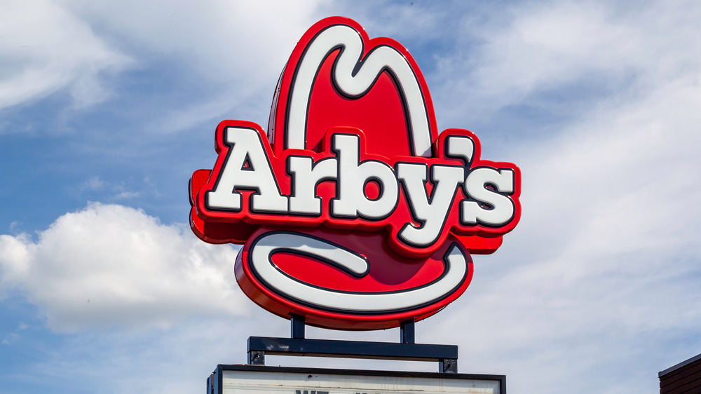 Arby's sign with hat logo