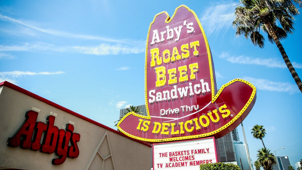 The Real Reason Arby's Roast Beef Is Cooked In A Bag