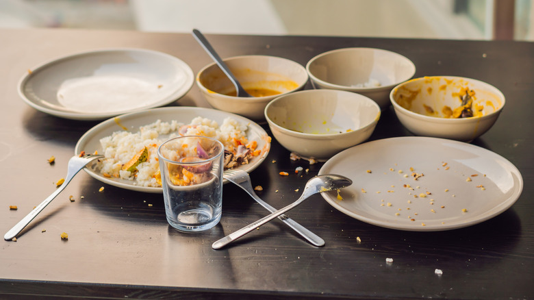 Dirty dishes with food