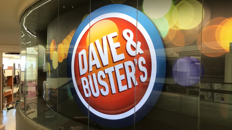 Dave & Buster's logo sign on the wall