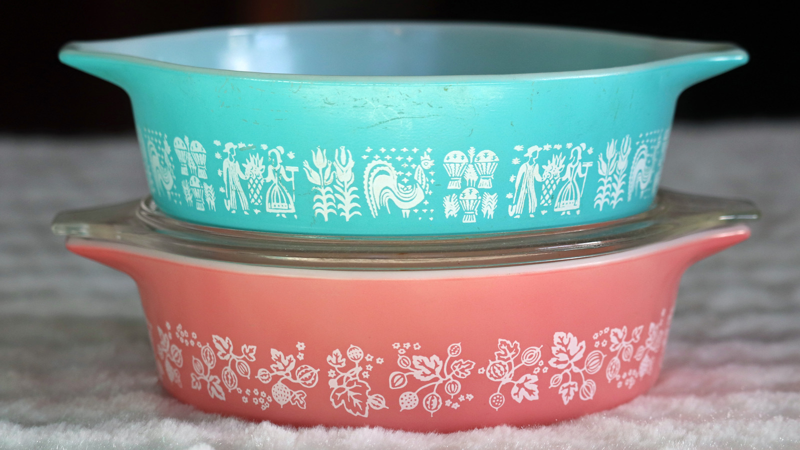 Pyrex Made From The Real Reason It's So Hard To Get Your Hands On Vintage Pyrex