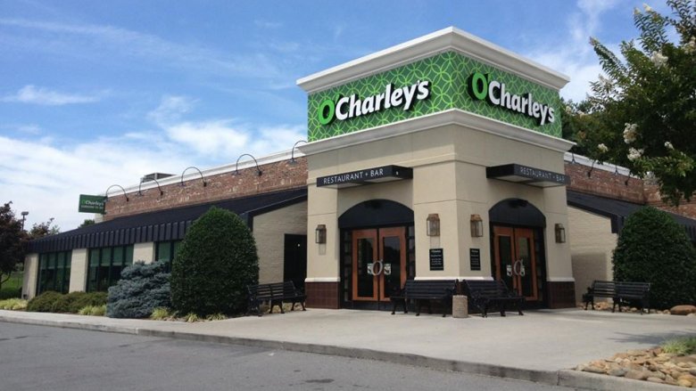 oCharley's entrance