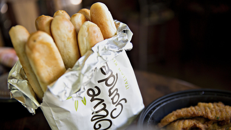 Olive Garden breadsticks