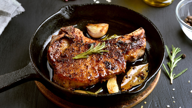 Steak cooked in cast iron pan