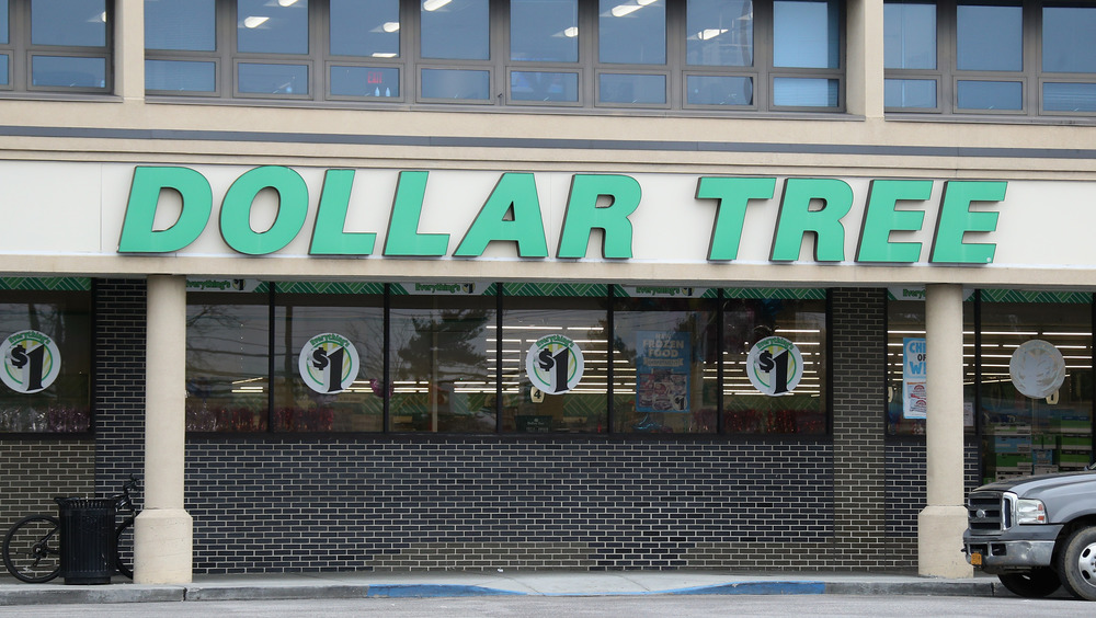 Dollar Tree Logo