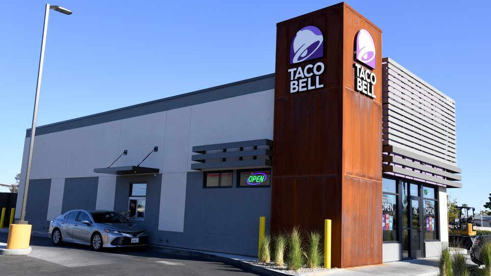 taco bell drive-thru