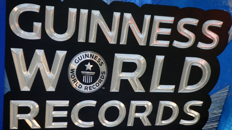 Guiness World Records logo