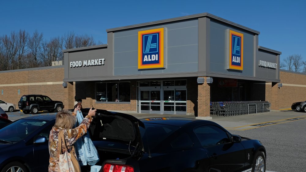 Aldi exterior