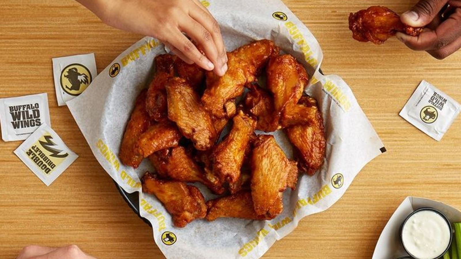 The Real Reason Vegetarians Should Avoid Buffalo Wild Wings
