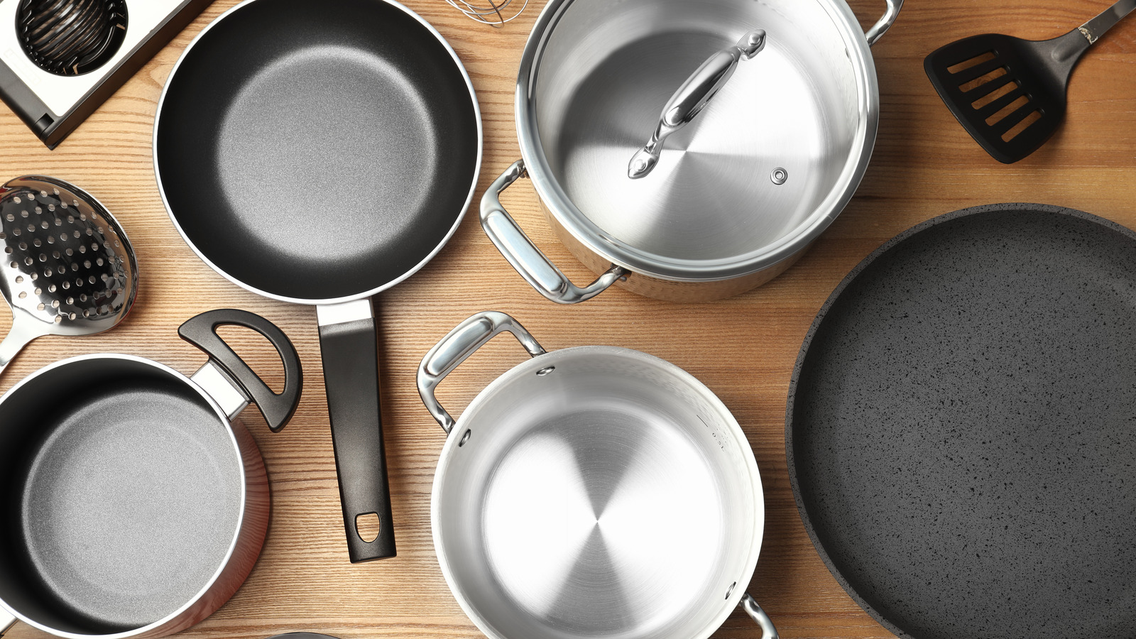 Can You Put a Frying Pan in the Oven? (Quick Guide) - Prudent Reviews