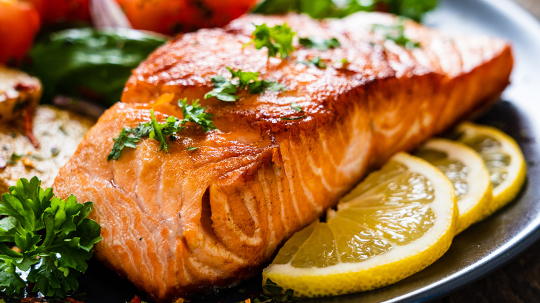 salmon with vegetables