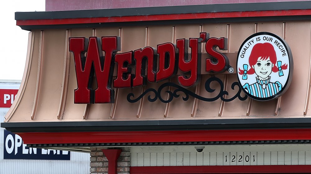 Wendy's sign