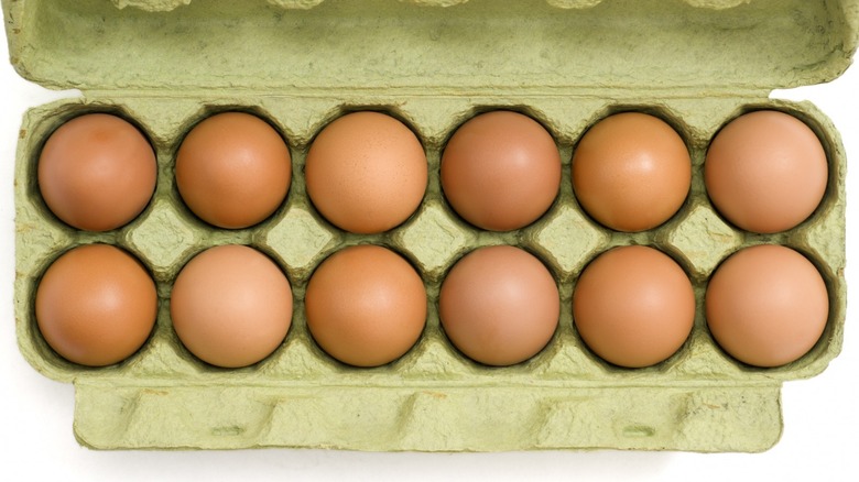 carton of one dozen eggs