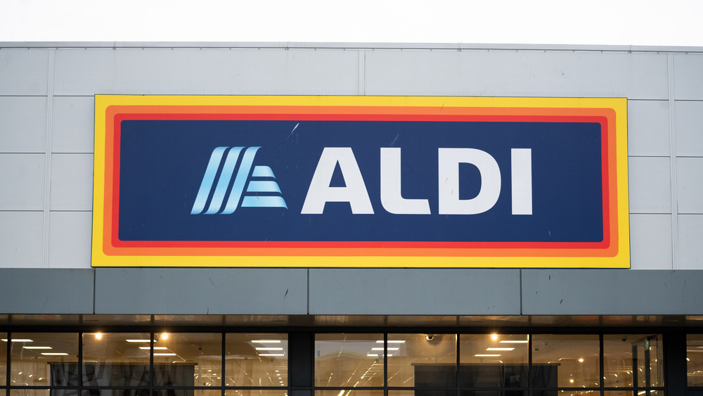 Aldi storefront