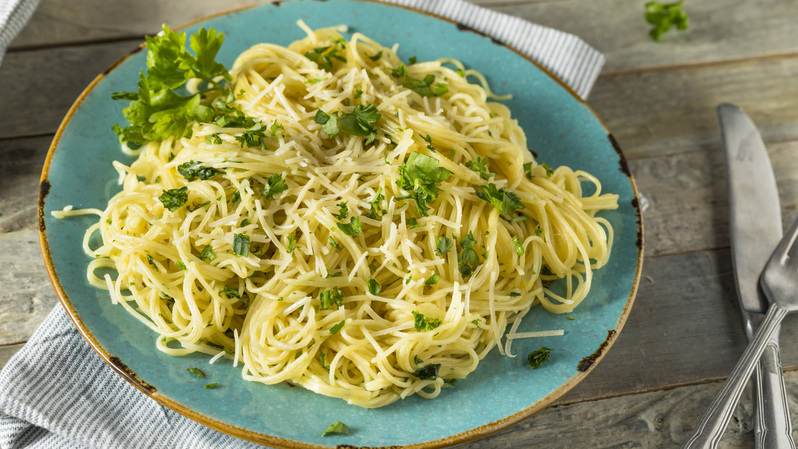 The Reason People Love To Hate Angel Hair Pasta