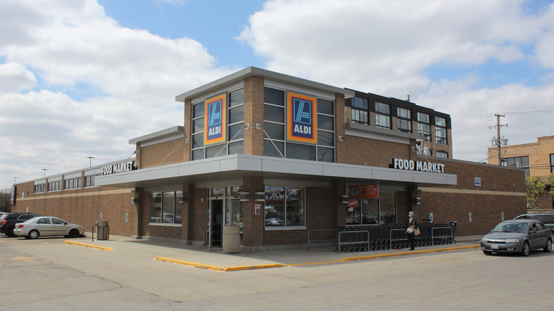 Aldi food market