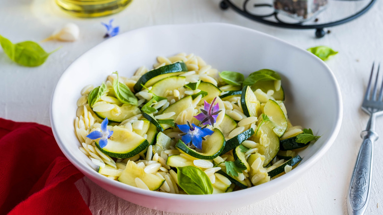 Orzo with zucchini