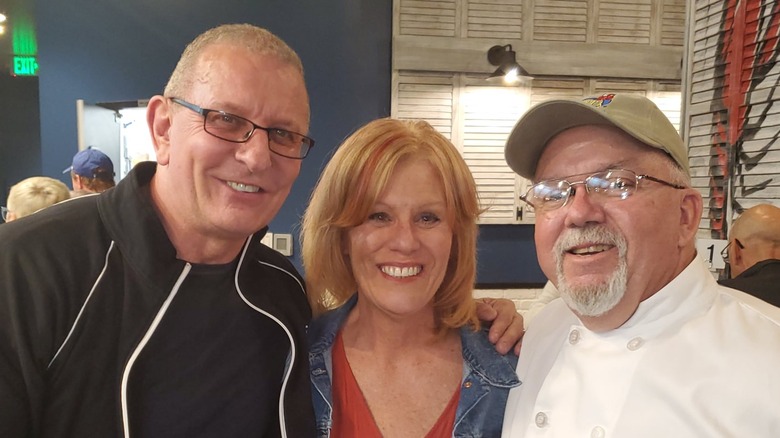 Robert Irvine and Robert Brunet