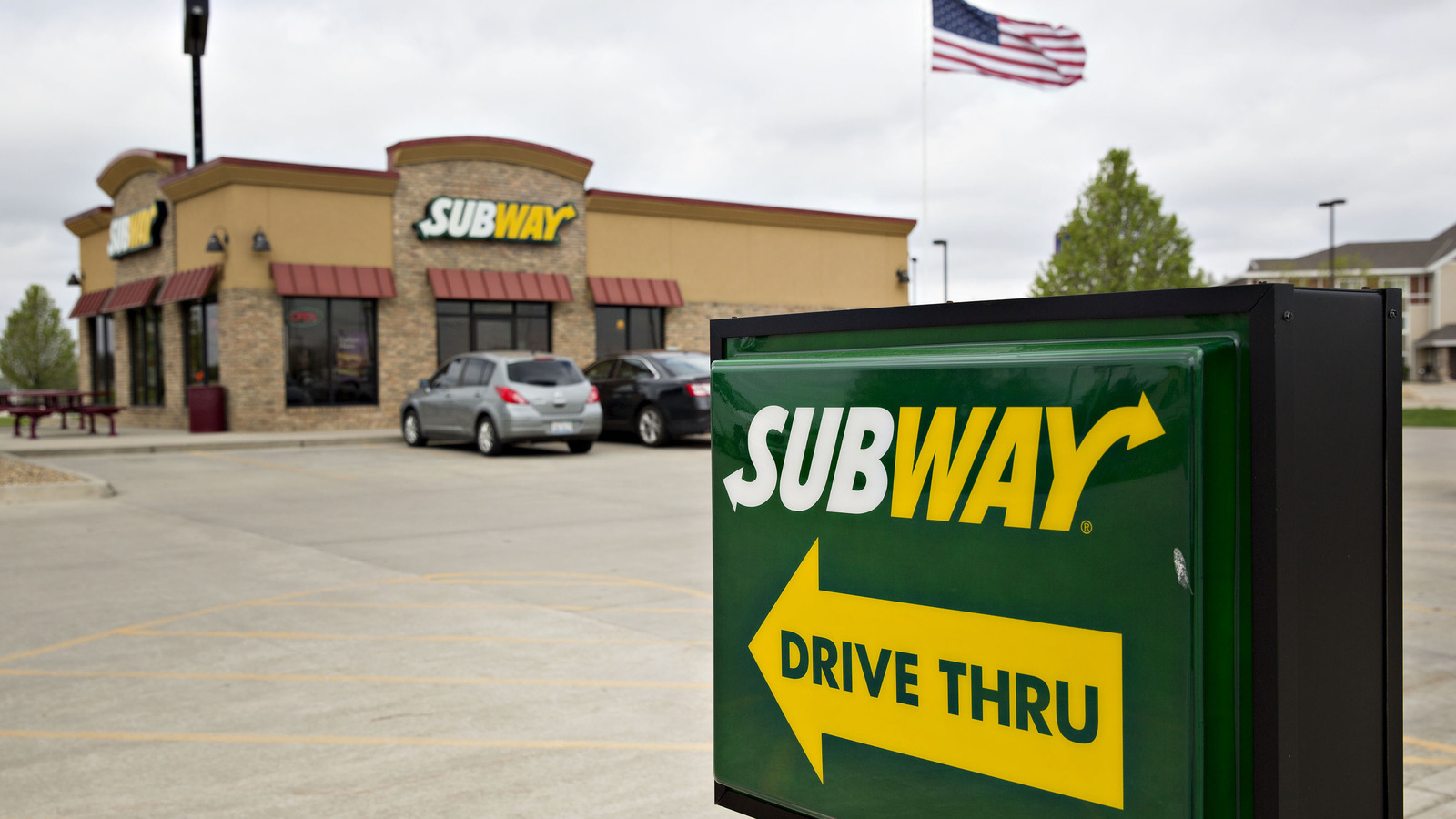 The Ridiculous Number Of Employees Subway Is Looking To Hire