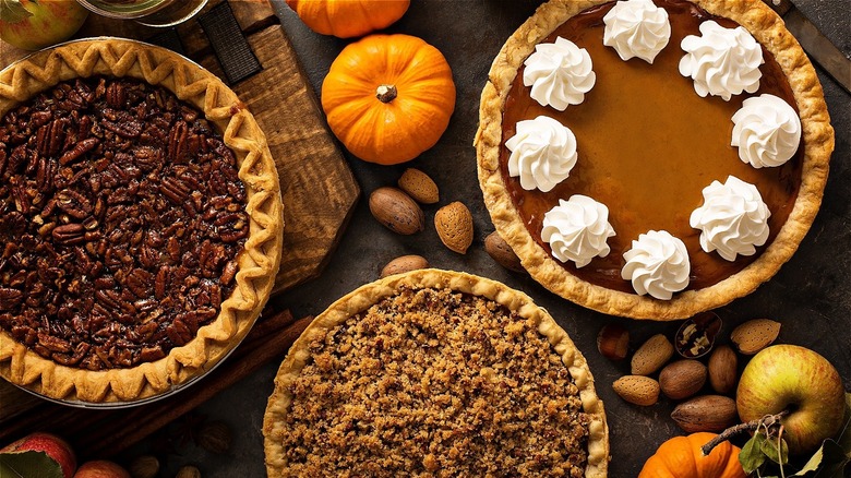 thanksgiving pies