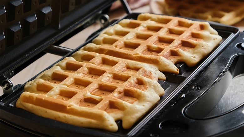 Waffle in a waffle iron