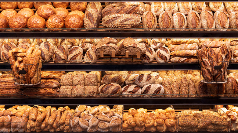 Freshly baked bread on shelves