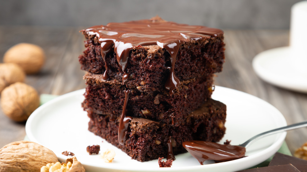 Chocolate brownie with chocolate sauce 