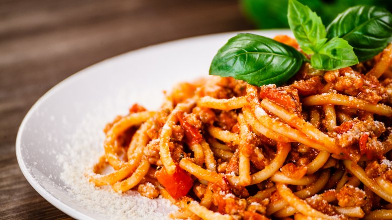 Spaghetti in sauce