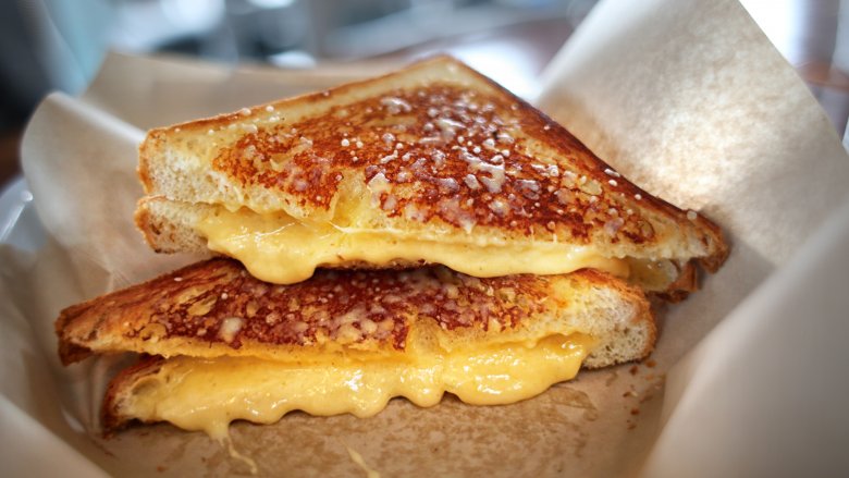 Grilled cheese sandwich