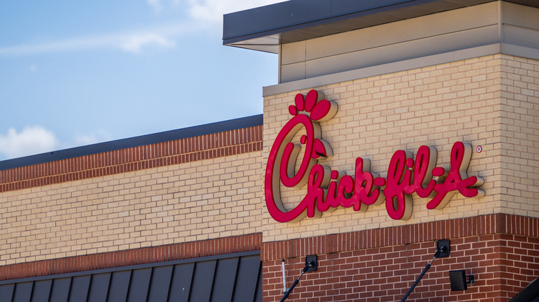 The Secret That Keeps Chick-Fil-A's Kitchens So Efficient - Exclusive