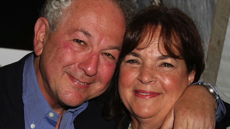 Jeffrey Garten and Ina Garten posing