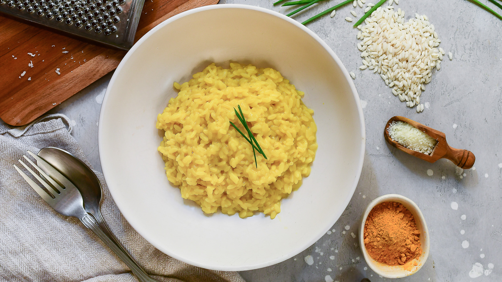 The Secret To Making Yellow Rice In An Instant Pot