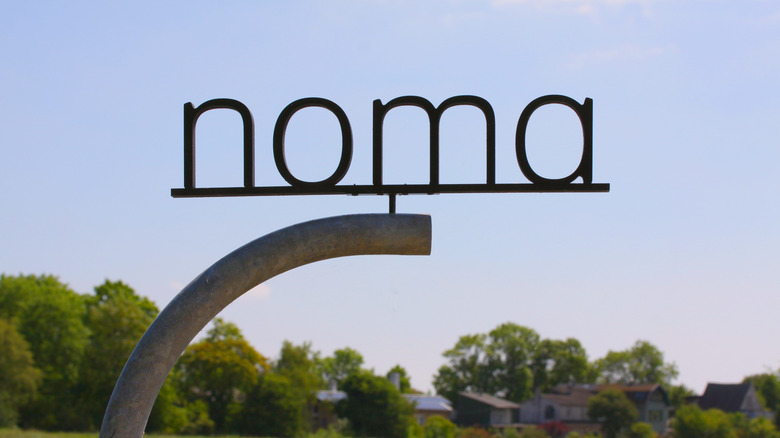 Noma restaurant signage 