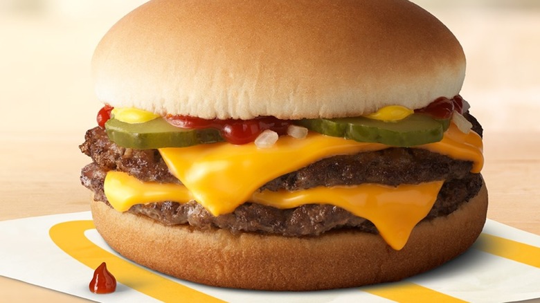 mcdonald's cheeseburger