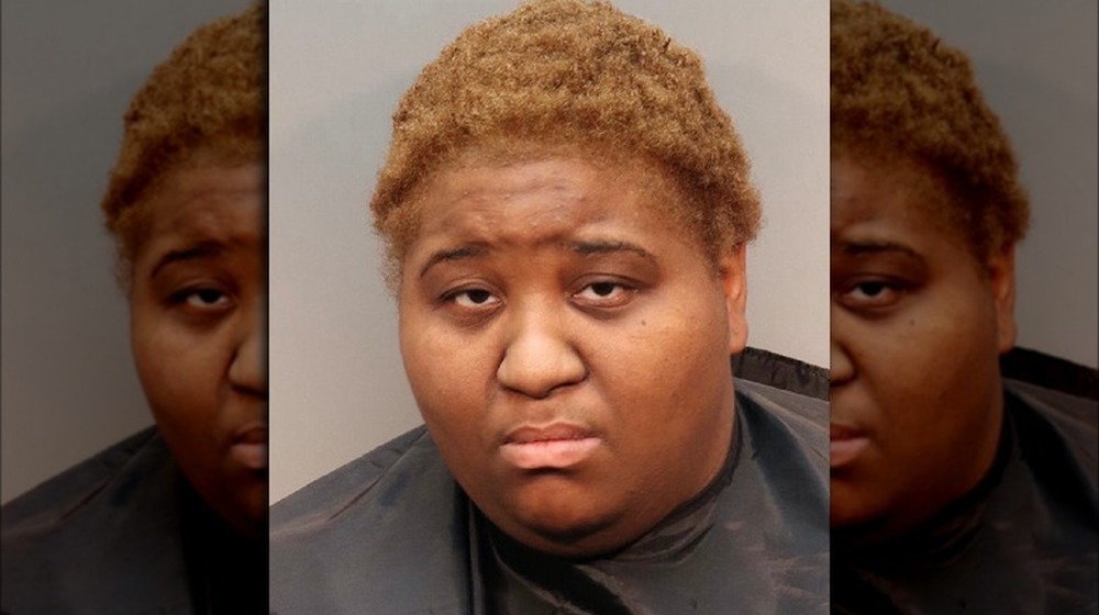 Mug shot of Ariel Robinson