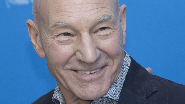 Patrick Stewart smiling at event