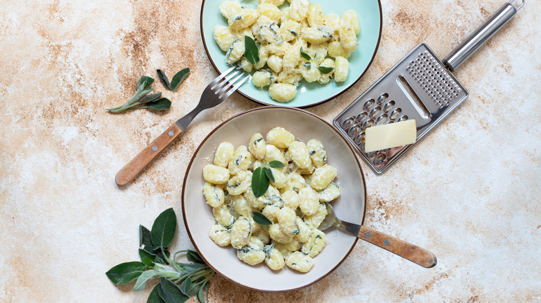 Creamy Saffron Ricotta Pasta with Flowers