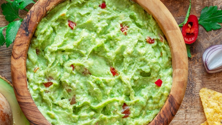 Bowl of guacamole