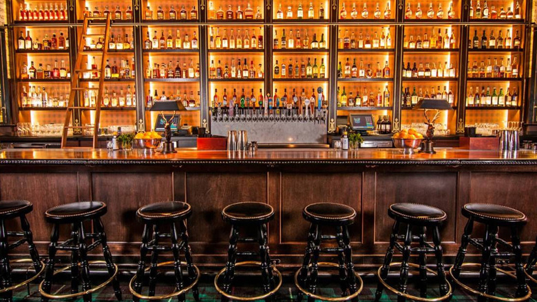 Seven Grand San Diego bar