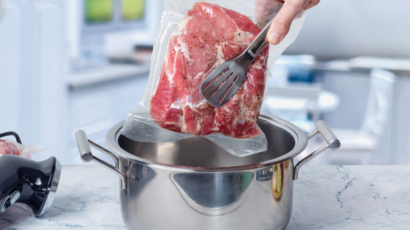 pessimistisk Wade Kondensere The Sous-Vide Cooking Hack That Uses Nothing But A Cooler